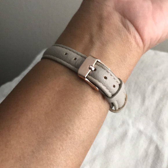 Ann Taylor Factory Floral Watch - Picture 14 of 16